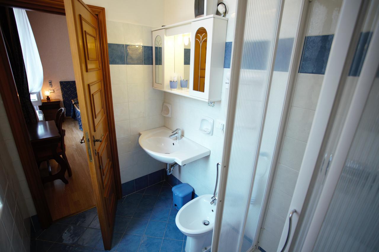 Residenza Matilde Bed & Breakfast Roma Ngoại thất bức ảnh