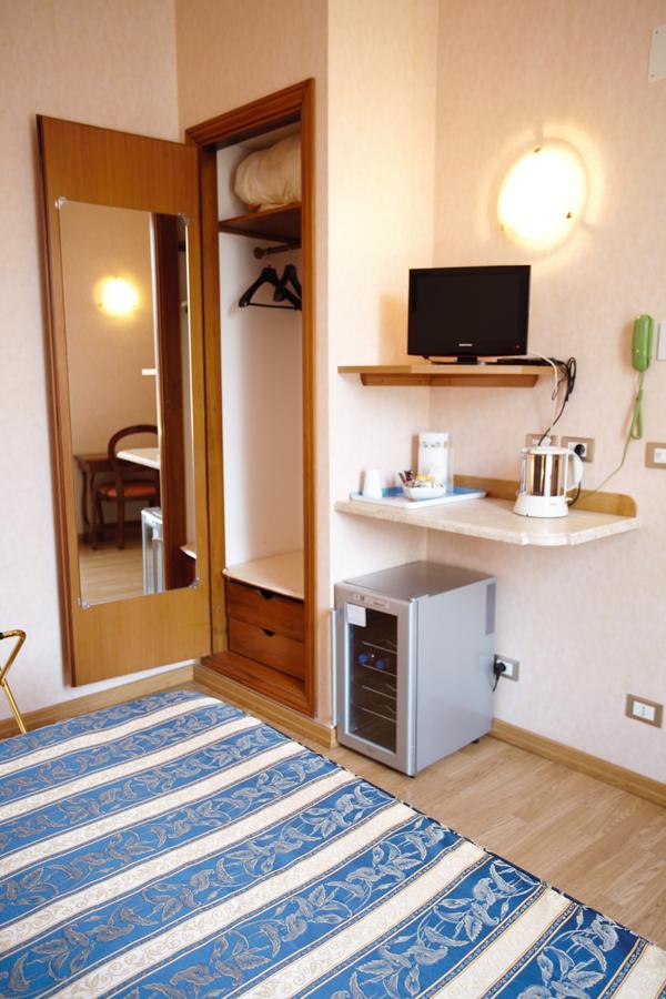 Residenza Matilde Bed & Breakfast Roma Ngoại thất bức ảnh